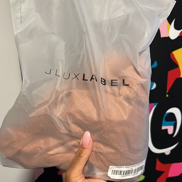 JLUXLABEL Drape one-shoulder maxi gown - Picture 3 of 3